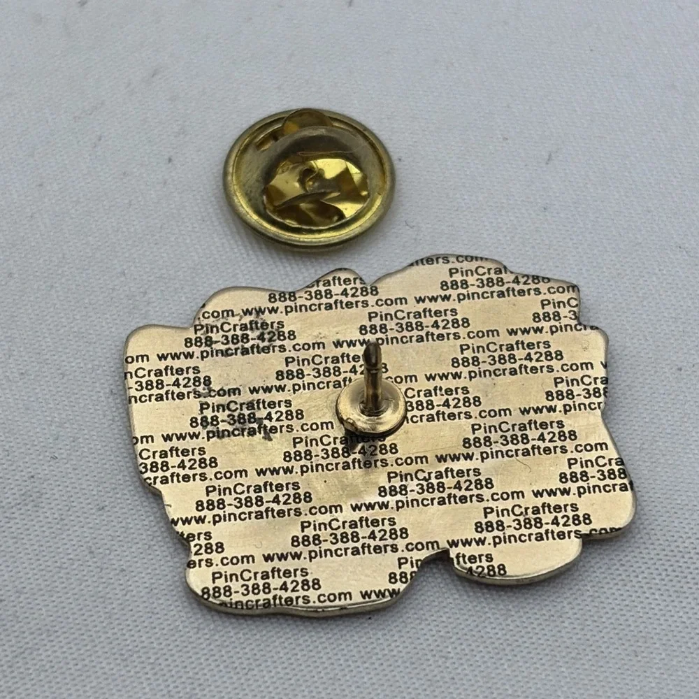 2008 Harrah's Metropolis Casino & Hotel Free Ride Frenzy Lapel Hat Pin